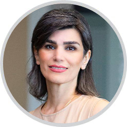 Leila Akbari